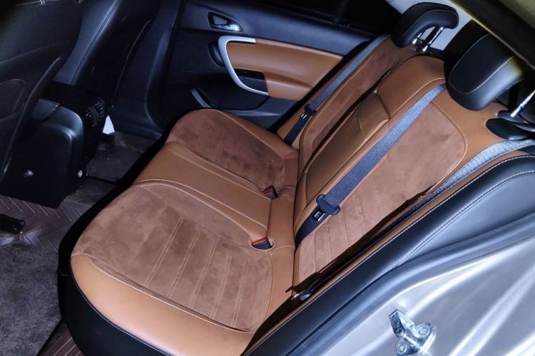 Used Buick Regal 2015 1.6T Elite Tech Model Left Rear Seat