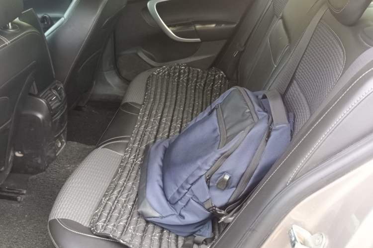 Used Buick Regal 2015 1.6T Leading Technology Model Left Rear Seat