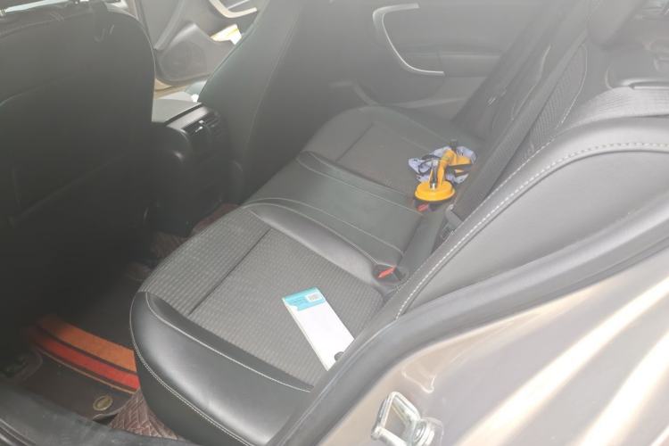 Used Buick Regal 2015 1.6T Leading Technology Model Left Rear Seat