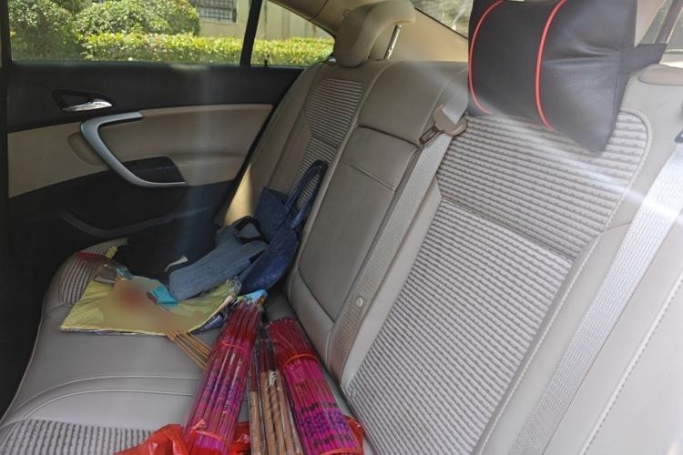 Used Buick Regal 2015 2.0L Leading Fashion Edition Left Rear Seat