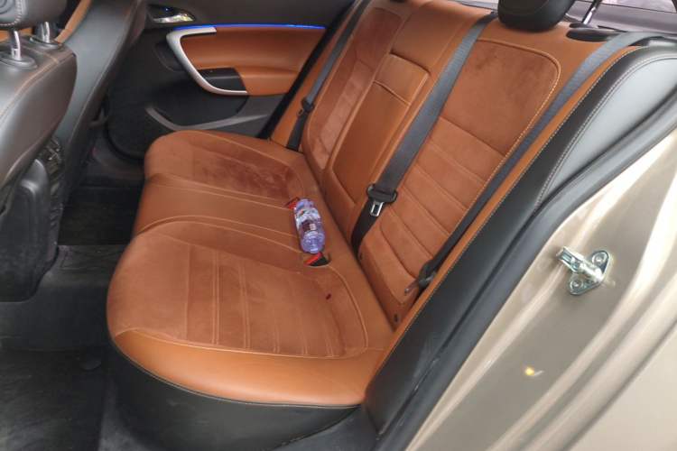 Used Buick Regal 2015 1.6T Elite Tech Model Left Rear Seat