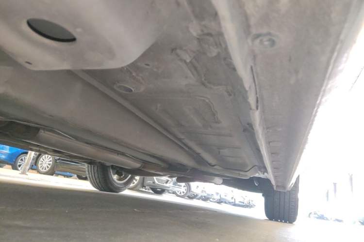 Used Buick Regal 2015 1.6T Elite Tech Model Left Side Sill