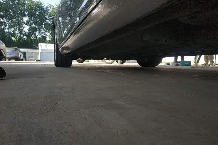 Used Buick Regal 2015 1.6T Elite Tech Model Left Side Sill