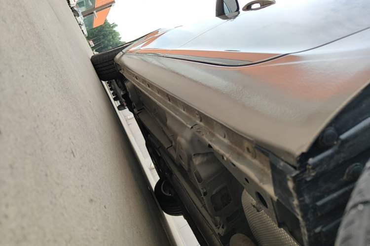 Used Buick Regal 2015 1.6T Elite Tech Model Left Side Sill