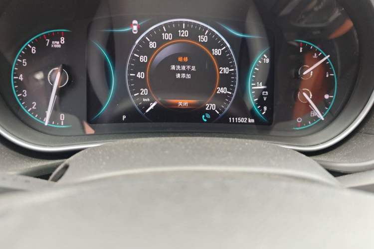 Used Buick Regal 2015 1.6T Elite Tech Model Odometer Close Up