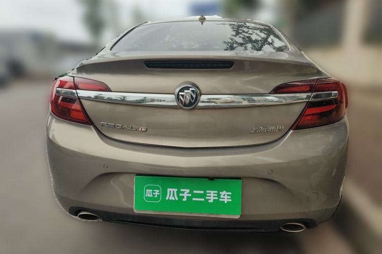 Used Buick Regal 2015 1.6T Fashion Tech Model Rear
