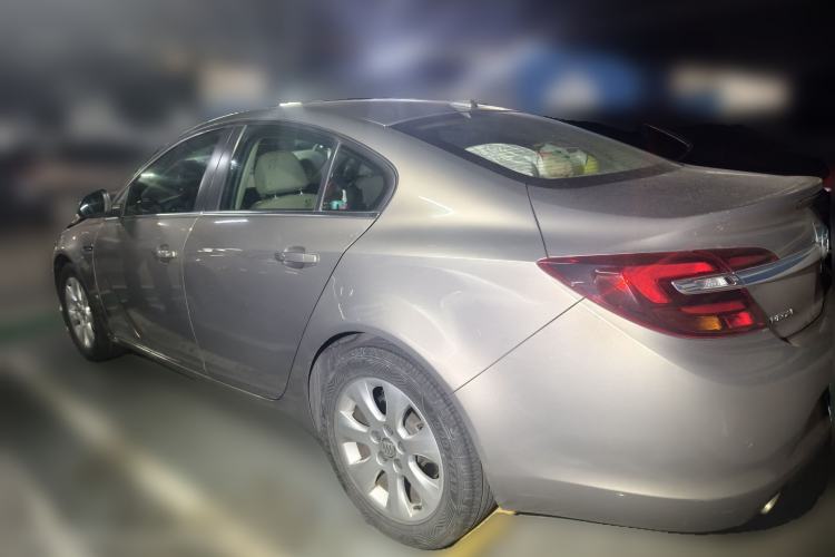 Used Buick Regal 2015 2.0L Leading Fashion Edition Rear Left 45 Deg