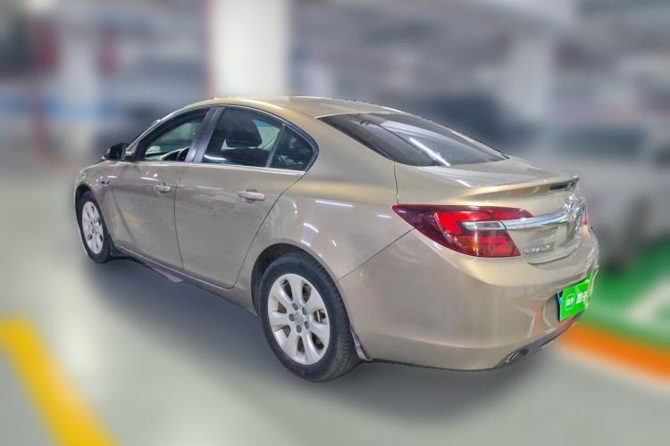 Used Buick Regal 2015 1.6T Leading Technology Model Rear Left 45 Deg