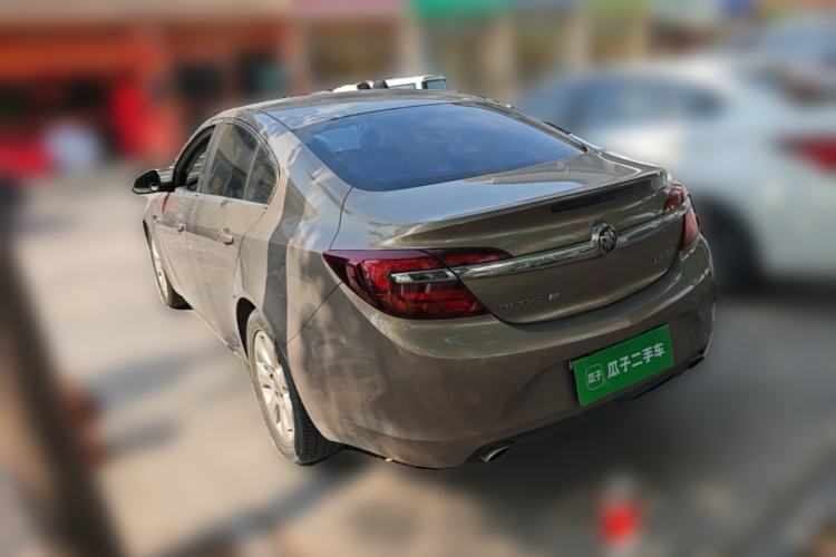 Used Buick Regal 2015 1.6T Leading Technology Model Rear Left 45 Deg
