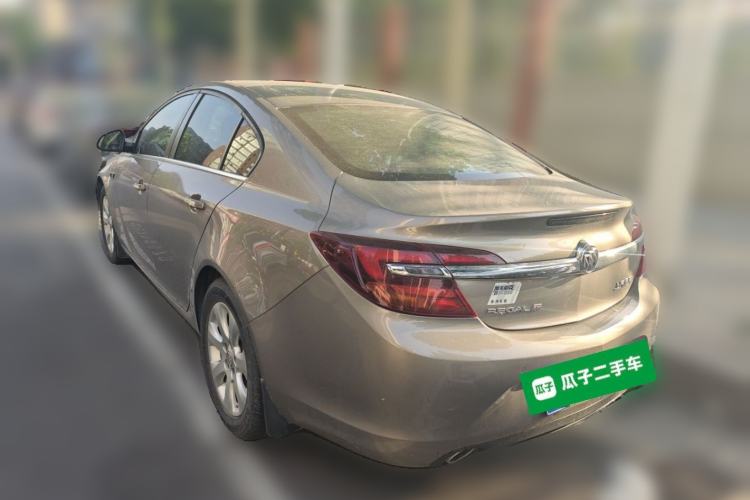 Used Buick Regal 2015 1.6T Leading Technology Model Rear Left 45 Deg
