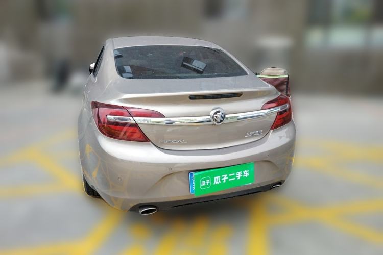 Used Buick Regal 2015 2.0L Leading Fashion Edition Rear Left 45 Deg