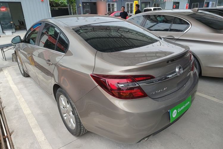 Used Buick Regal 2015 1.6T Leading Technology Model Rear Left 45 Deg
