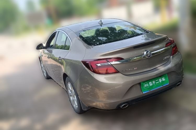 Used Buick Regal 2015 1.6T Leading Technology Model Rear Left 45 Deg