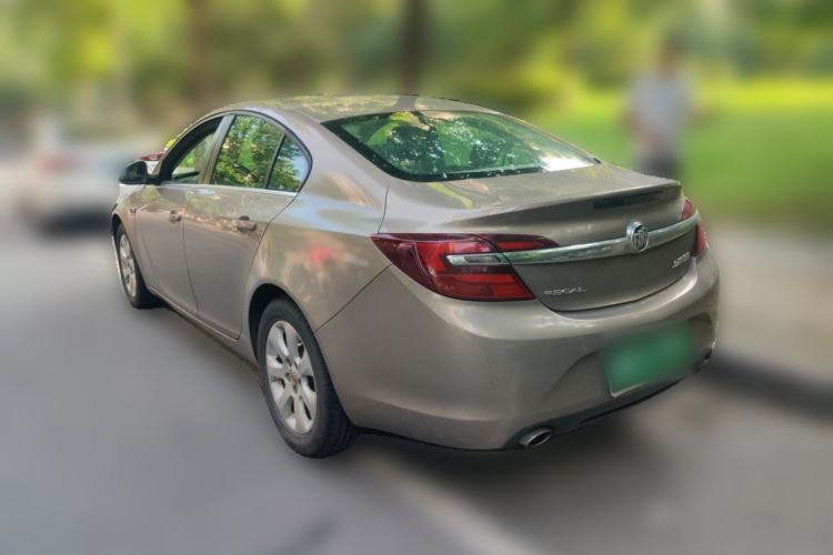 Used Buick Regal 2015 2.0L Leading Fashion Edition Rear Left 45 Deg