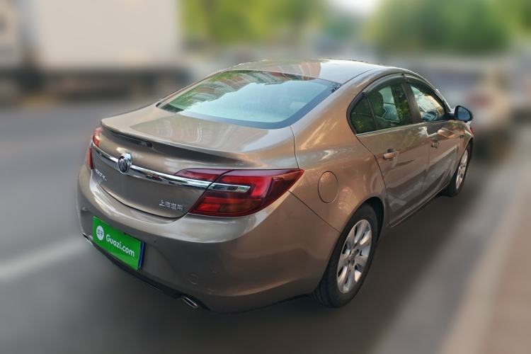 Used Buick Regal 2015 2.0L Leading Fashion Edition Rear Right 45 Deg