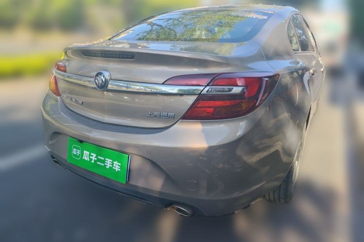 Used Buick Regal 2015 1.6T Leading Technology Model Rear Right 45 Deg