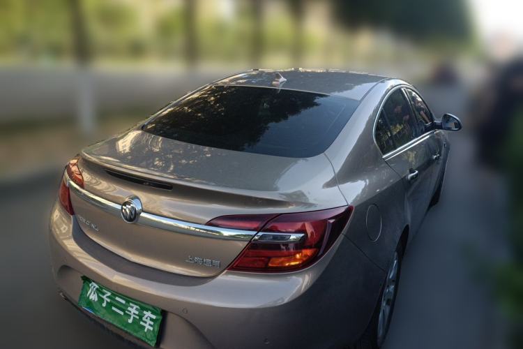 Used Buick Regal 2015 2.0L Elite Fashion Edition Rear Right 45 Deg