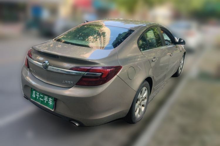 Used Buick Regal 2015 2.0L Leading Fashion Edition Rear Right 45 Deg