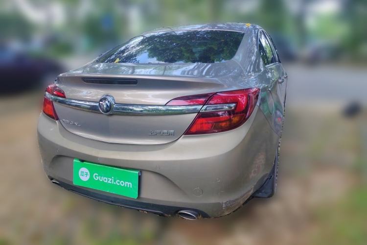 Used Buick Regal 2015 2.0L Leading Fashion Edition Rear Right 45 Deg