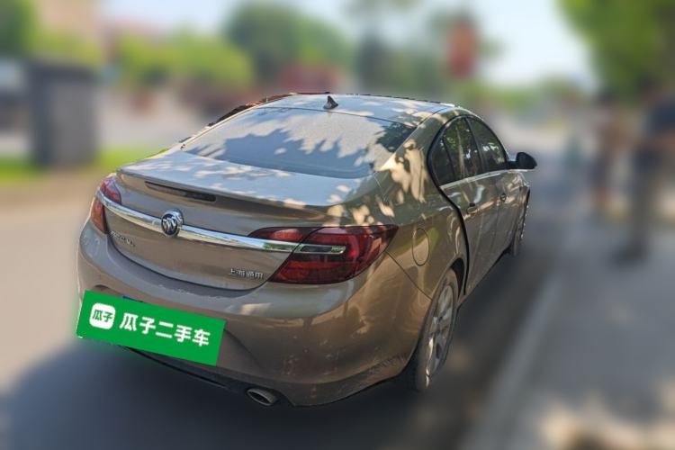Used Buick Regal 2015 2.0L Leading Fashion Edition Rear Right 45 Deg