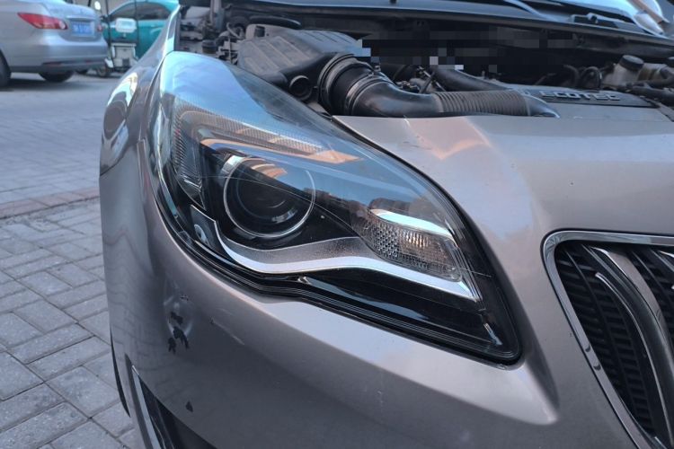 Used Buick Regal 2015 1.6T Elite Tech Model Right Front Headlight