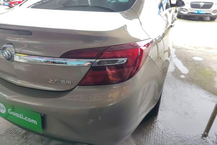Used Buick Regal 2015 1.6T Leading Technology Model Right Rear Taillight