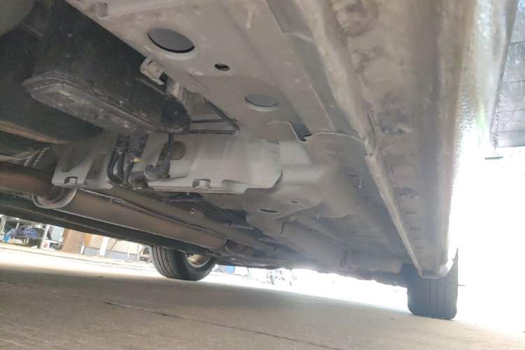 Used Buick Regal 2015 1.6T Elite Tech Model Right Side Sill