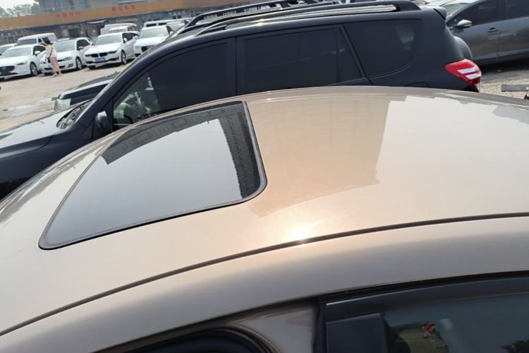 Used Buick Regal 2015 1.6T Leading Technology Model Roof