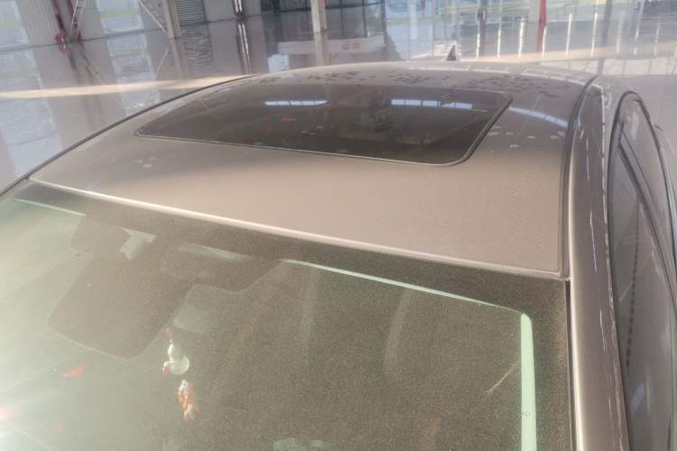 Used Buick Regal 2015 1.6T Elite Tech Model Roof