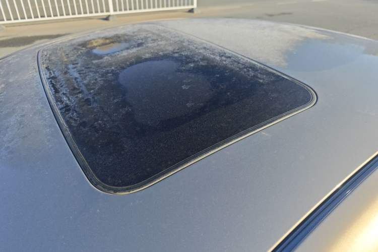 Used Buick Regal 2015 1.6T Leading Technology Model Roof