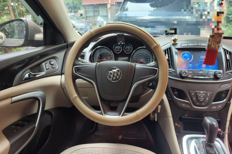 Used Buick Regal 2015 2.0L Leading Fashion Edition Steering Wheel