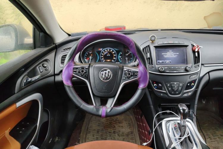 Used Buick Regal 2015 1.6T Elite Tech Model Steering Wheel