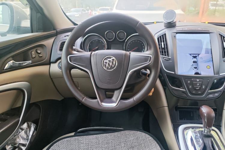 Used Buick Regal 2015 2.0L Leading Fashion Edition Steering Wheel