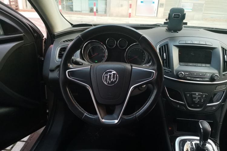 Used Buick Regal 2015 1.6T Fashion Tech Model Steering Wheel