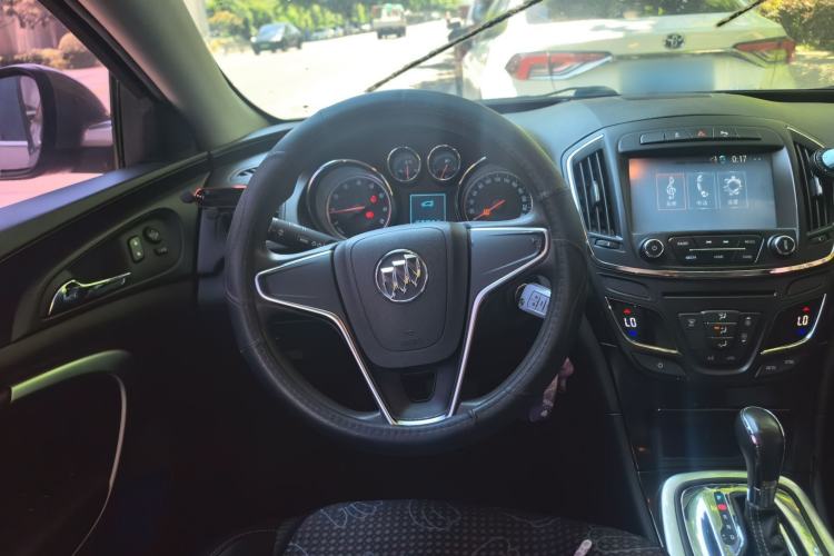 Used Buick Regal 2015 1.6T Leading Technology Model Steering Wheel