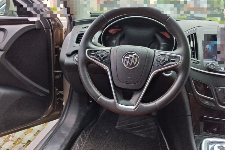 Used Buick Regal 2015 1.6T Elite Tech Model Steering Wheel