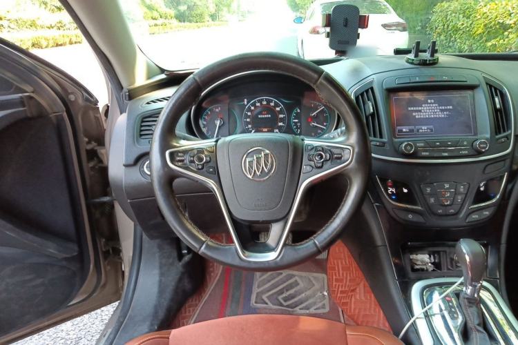 Used Buick Regal 2015 1.6T Elite Tech Model Steering Wheel