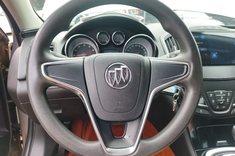 Used Buick Regal 2015 1.6T Leading Technology Model Steering Wheel