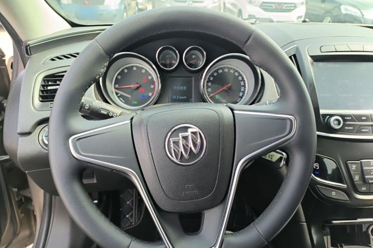 Used Buick Regal 2015 1.6T Leading Technology Model Steering Wheel