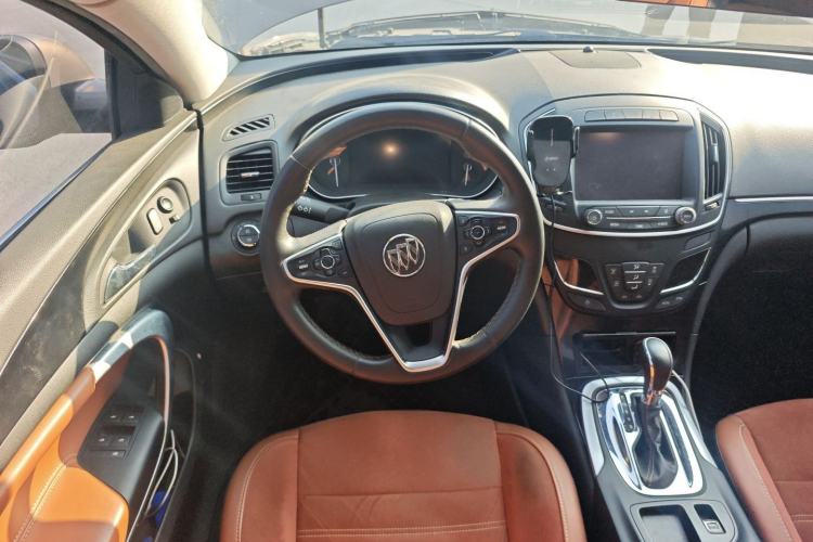 Used Buick Regal 2015 1.6T Elite Tech Model Steering Wheel