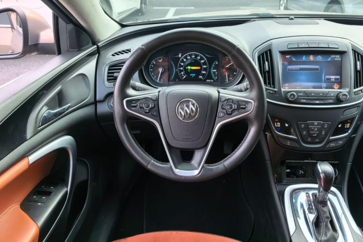 Used Buick Regal 2015 1.6T Elite Tech Model Steering Wheel