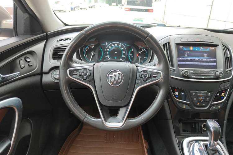 Used Buick Regal 2015 1.6T Elite Tech Model Steering Wheel