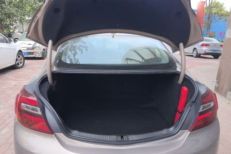 Used Buick Regal 2015 1.6T Elite Tech Model Trunk