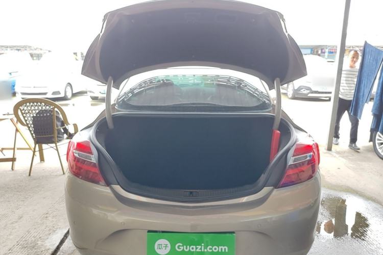 Used Buick Regal 2015 1.6T Leading Technology Model Trunk
