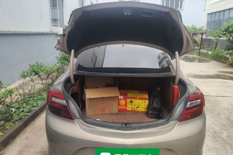 Used Buick Regal 2015 1.6T Elite Tech Model Trunk