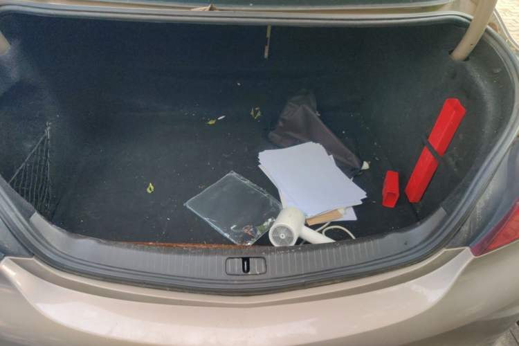 Used Buick Regal 2015 2.0L Leading Fashion Edition Trunk