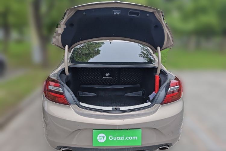 Used Buick Regal 2015 1.6T Elite Tech Model Trunk