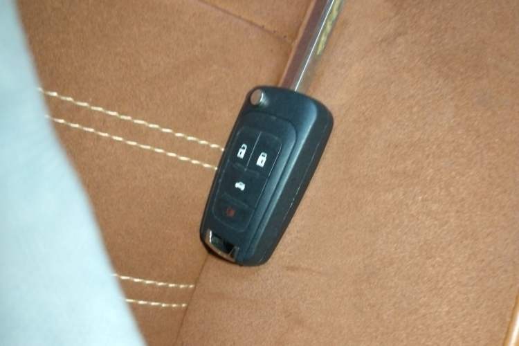 Used Buick Regal 2015 1.6T Elite Tech Model Vehicle Key