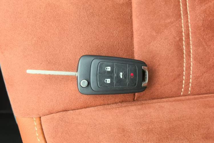 Used Buick Regal 2015 1.6T Elite Tech Model Vehicle Key