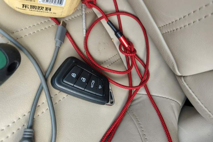 Used Buick Regal 2015 2.0L Elite Fashion Edition Vehicle Key